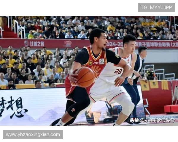 2012至2013赛季CBA精彩对决广东队迎战山东队的激烈赛事回顾