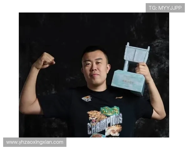 韩德君：从篮球新星到中国男篮的中流砥柱，见证荣耀与挑战的传奇之路